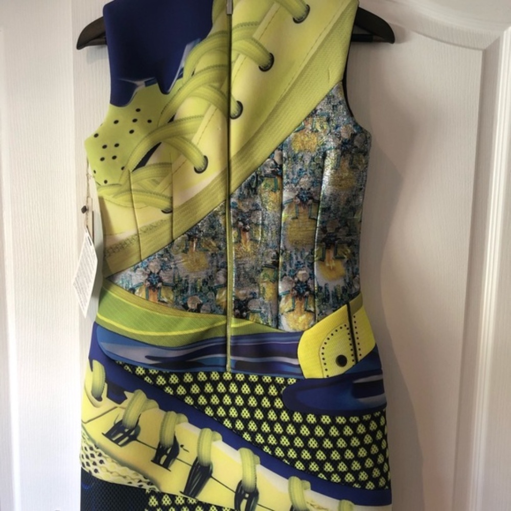 MARY KATRANTZOU S14 RUNWAY DRESS (10) - Picture 3 of 10